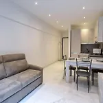 1 Bedroom In Daire Rapallo