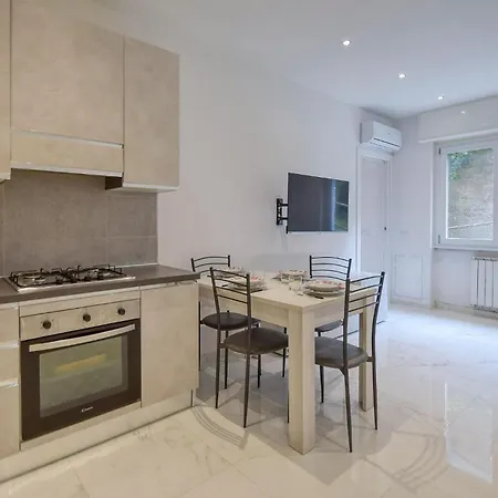 1 Bedroom In Daire